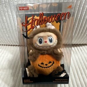 Pop Mart Halloween Sitting Pumpkin Plush Pendant